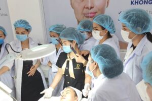 Khóa học kỹ thuật laser DS Dung Academy Hoàng Anh Beauty 2