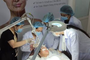 Khóa học kỹ thuật laser DS Dung Academy Hoàng Anh Beauty 3